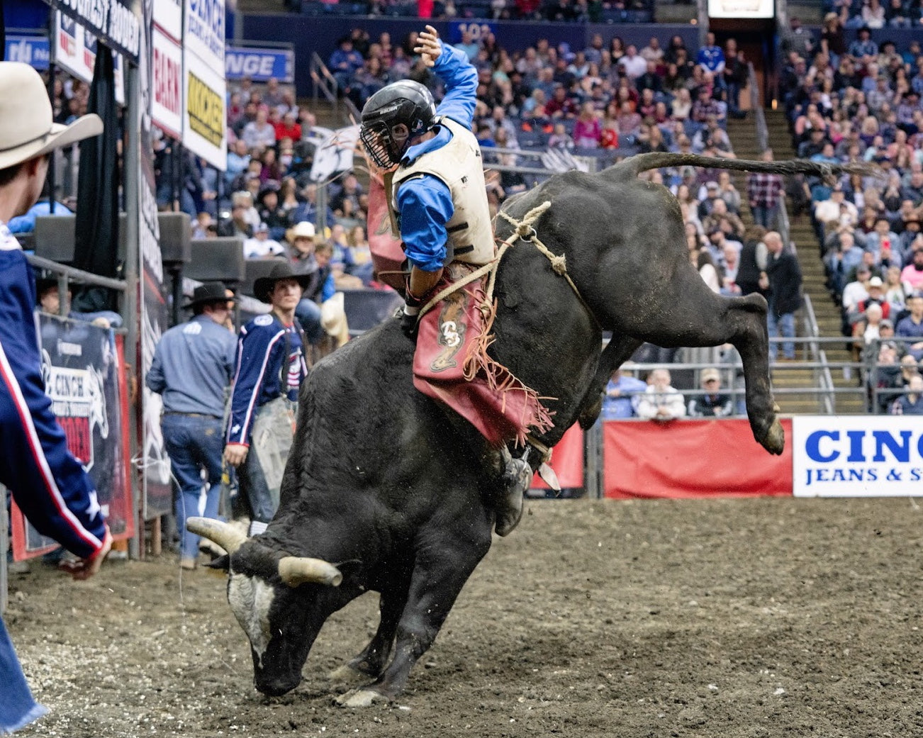 Bull Riding – Rodeo Mart