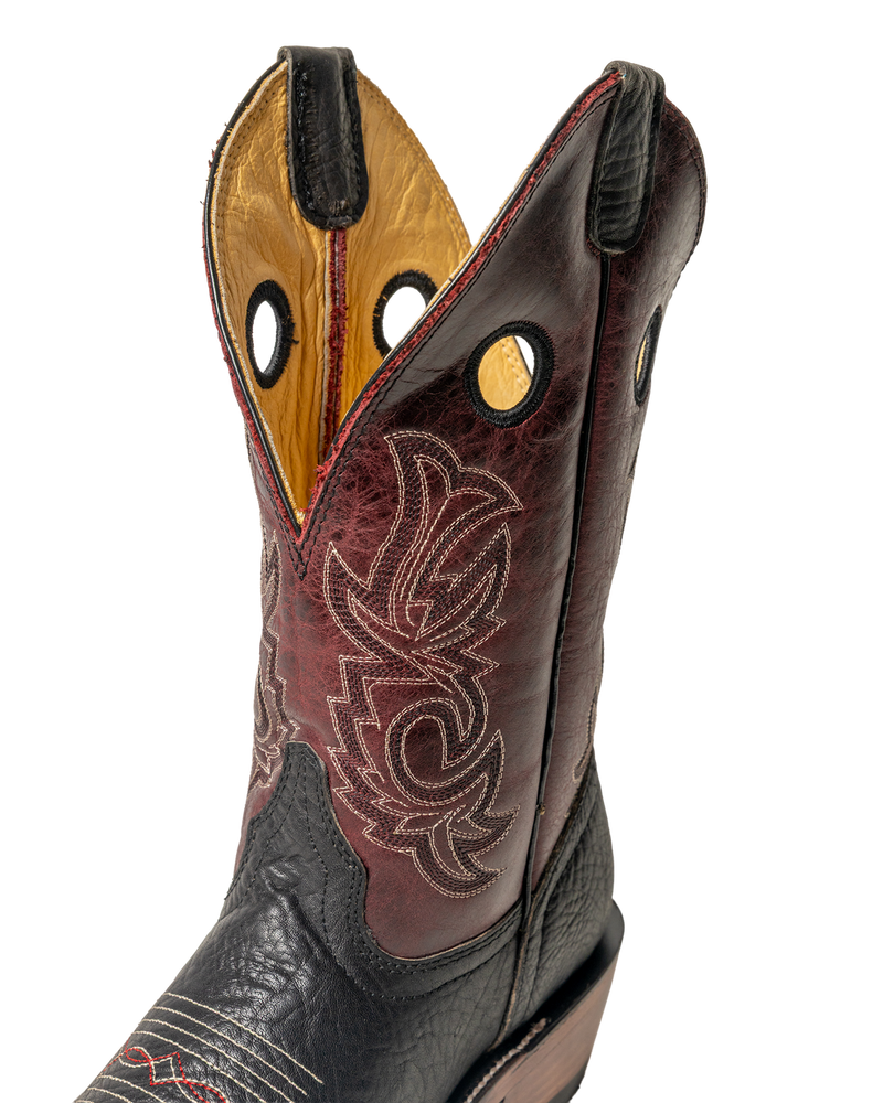 Load image into Gallery viewer, Beastmaster Bronc Boot - Black
