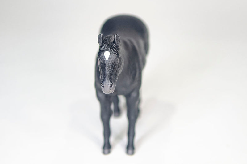 Load image into Gallery viewer, Quarter Horse Black
