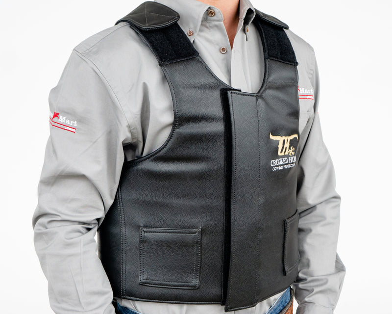 Load image into Gallery viewer, Crooked Horn All Around Rodeo Vest - Right Side
