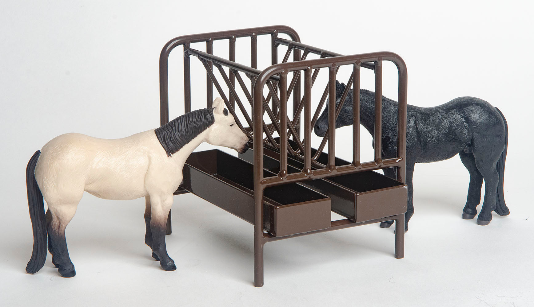 Priefert Pasture Horse Feeder – Rodeo Mart
